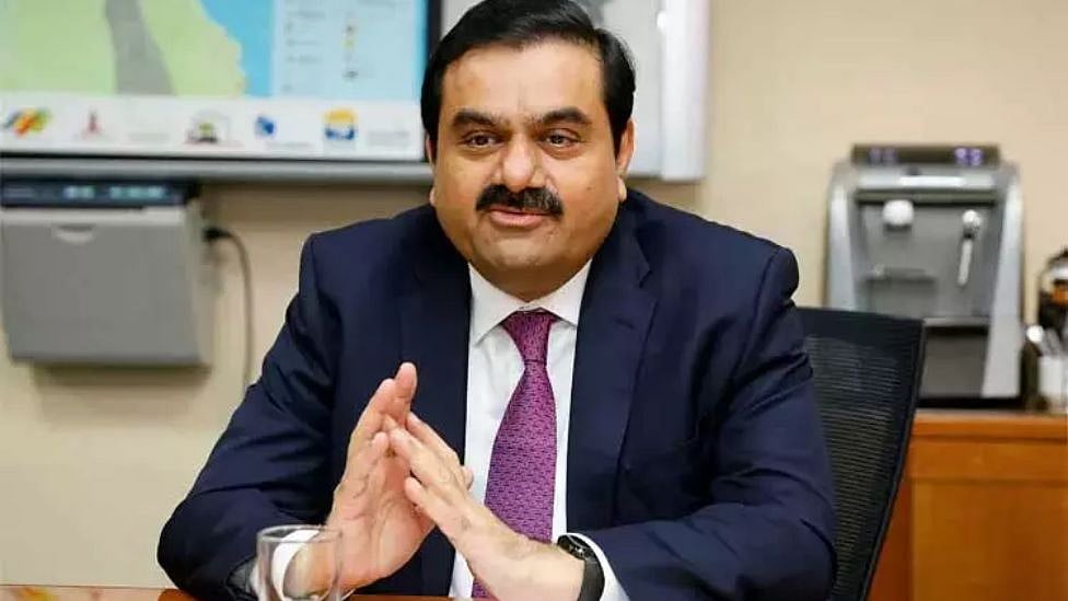 கெளதம் அதானி : சரிவோ சரிவு! அதீத விலை சரிவில் தொடரும் அதானி பங்குகள்