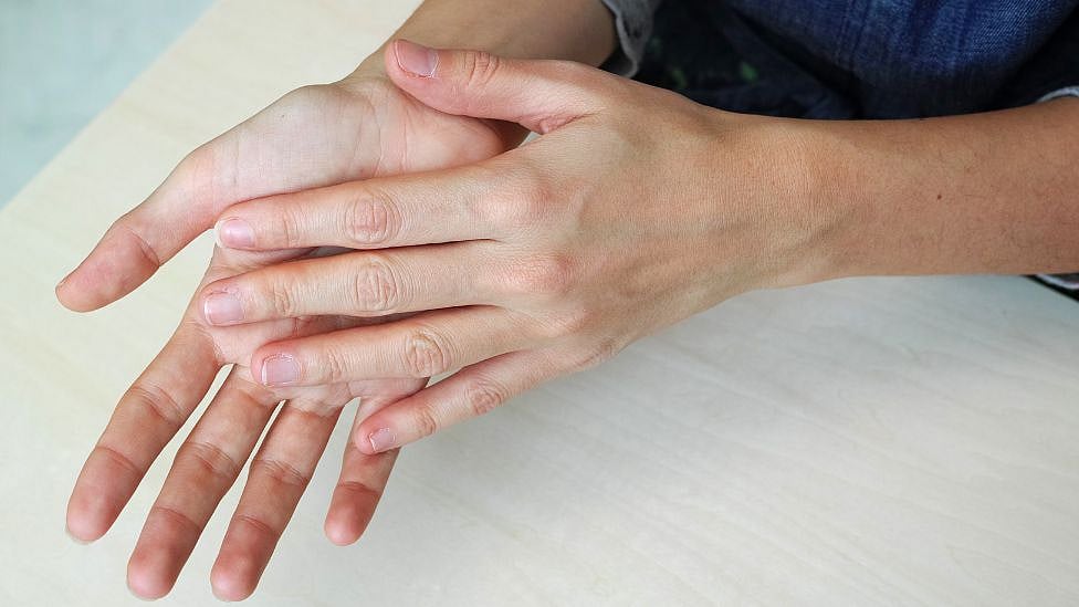 Right and Left வித்தியாசம் கண்டறிவதில் குழப்பம் - ஆராய்ச்சிகள் சொல்வதென்ன?