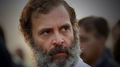 ராகுல் காந்தி பதவிநீக்கம் : 