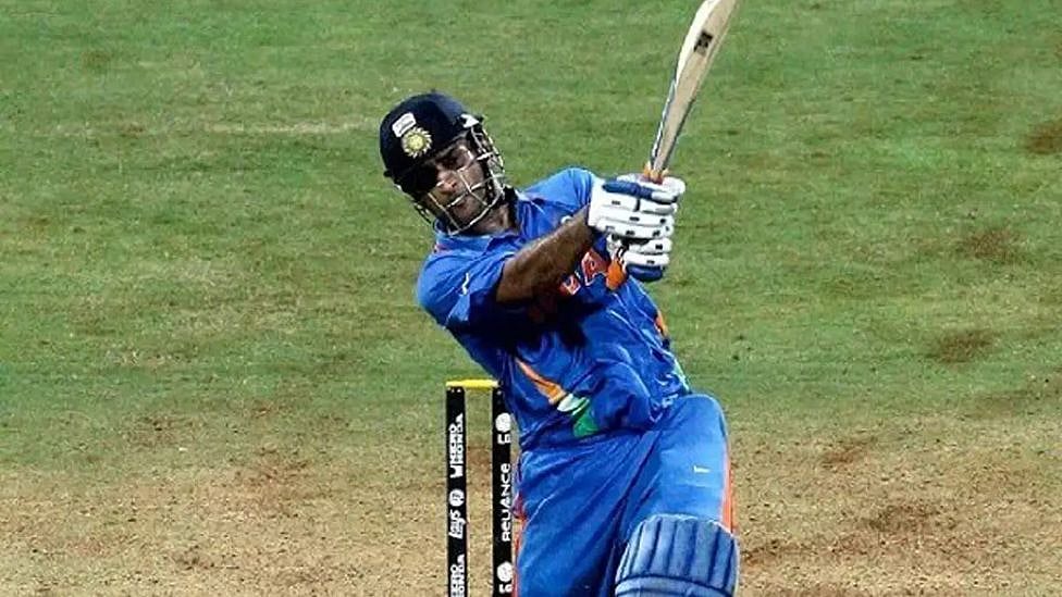 Dhoni: மும்பை வான்கடே மைதானத்தில் ‘தல’ தோனிக்கு சிலை - எப்போது திறப்பு விழா?