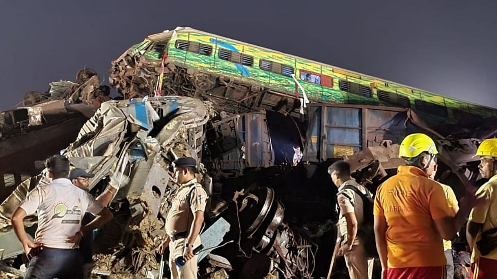 ஒரிசா ரயில் விபத்து: உயரும் பலி எண்ணிக்கை - என்ன நடந்தது?