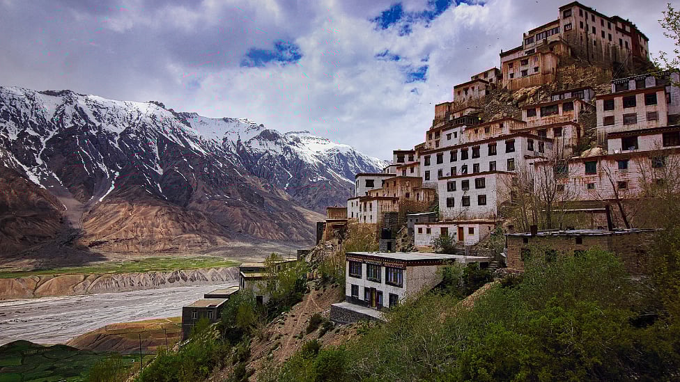 Spiti Valley: பனியுடன் உறவாட பெஸ்ட் ஸ்பாட் - எப்படியெல்லாம் என்ஜாய் செய்யலாம்? | Video