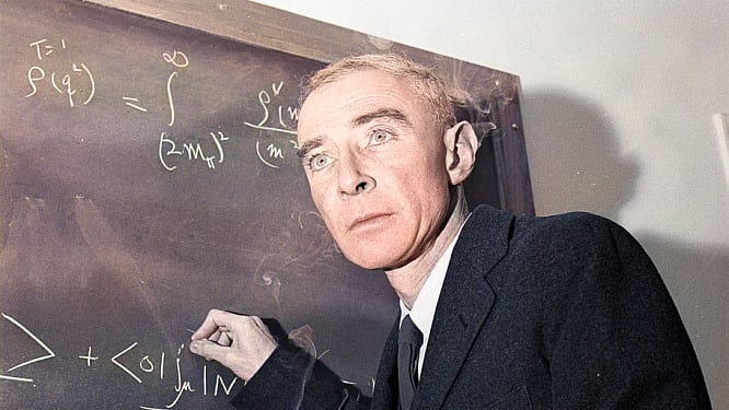 Oppenheimer: ஹீரோவா? வில்லனா?  - விகடனின் சிறப்புக் கட்டுரை