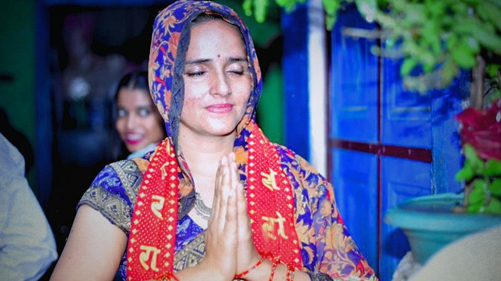 PubG காதல்: பாகிஸ்தானில் இருந்து 4 குழந்தைகளுடன் இந்தியா வந்த பெண் - காதலுடன் சேர்ந்தாரா?