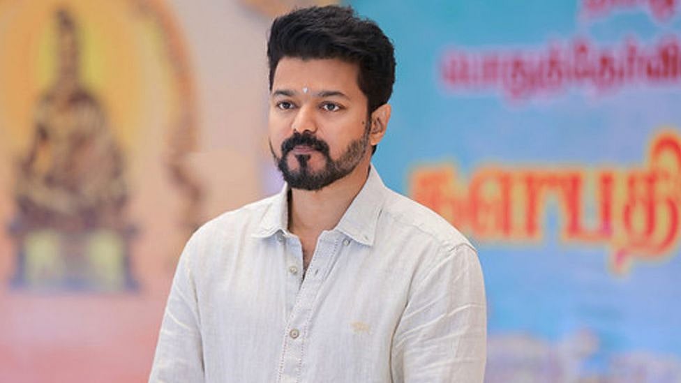 நிதி நெருக்கடியில் சிக்கி தவிக்கும் 'தளபதி விஜய் பயிலகம்'? - நிர்வாகிகள் சொல்வதென்ன?