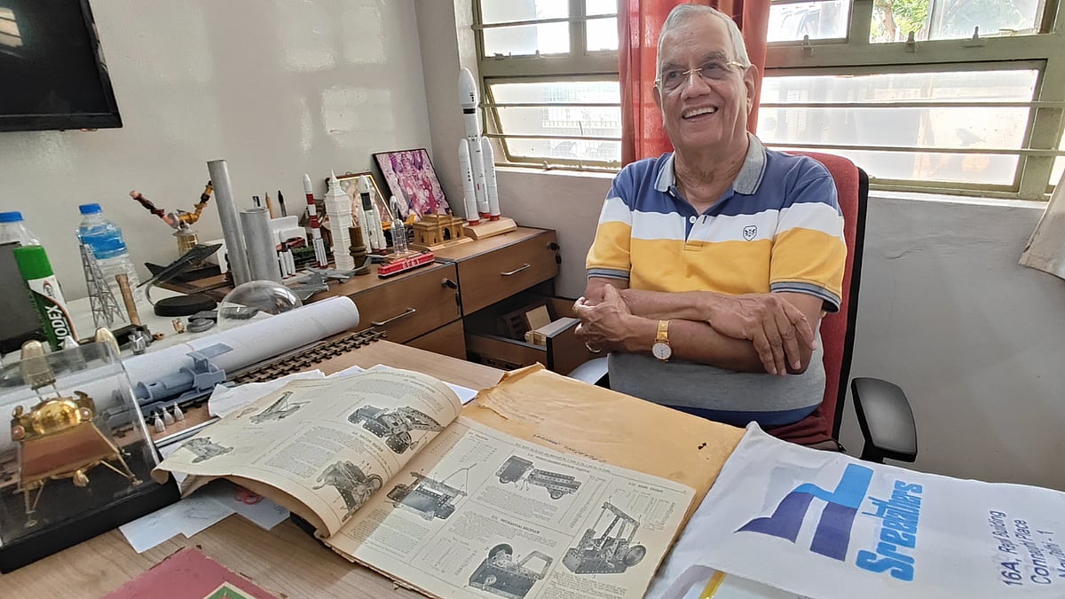 Ramji: சிறுவயதில் பற்றிய நெருப்பு; ISRO-வுக்கு சிறிய ராக்கெட்டுகள் செய்யும் முதியவரின் கதை