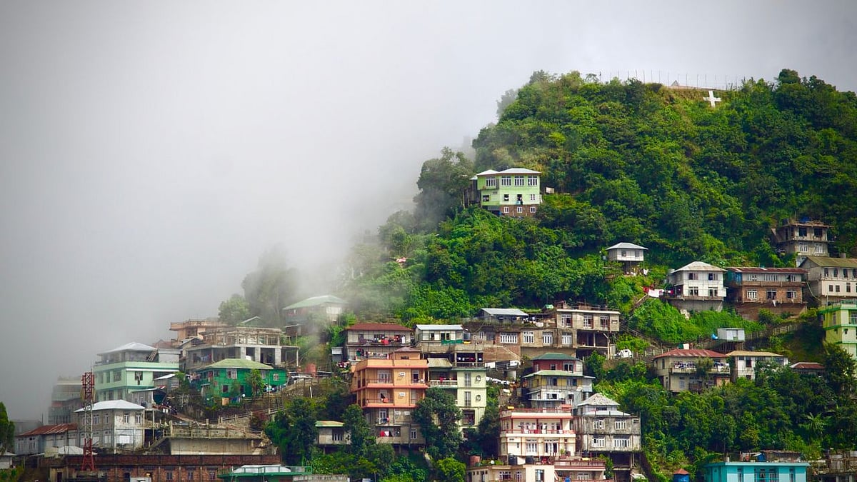 Aizawl : இந்தியாவின் ஒரே அமைதியான நகரமாக அறியப்படும் 'ஐஸ்வால்’ - என்ன காரணம்?