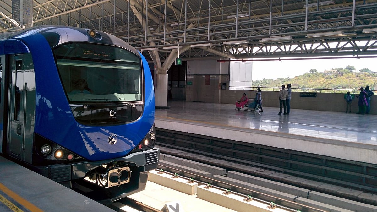 ரயில்வே தண்டவாளத்தில் இருக்கும் கற்கள் மெட்ரோவில் இருப்பது இல்லை ஏன்? அறிவியல் காரணமென்ன?