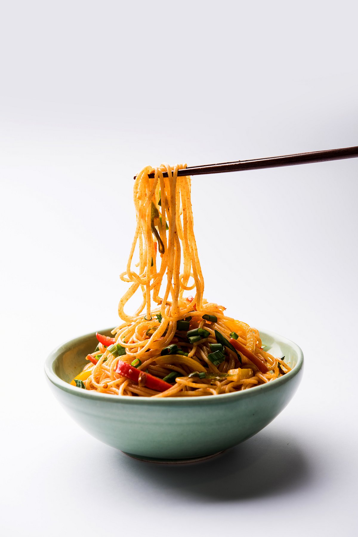 Best Noodle Dishes From Around The World You Must Try