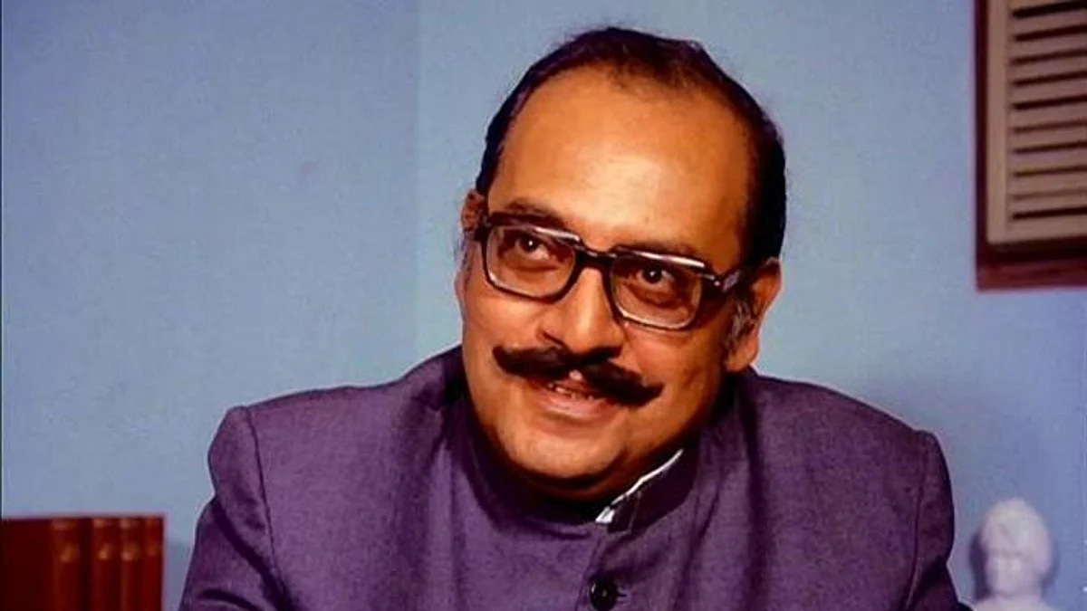 উৎপল দত্ত – ফিরে দেখা