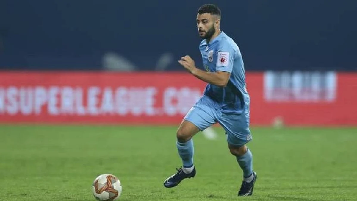ISL: কেরালা ব্লাস্টার্সকে ২-০ গোলে হারিয়ে শীর্ষস্থান আরও মজবুত করলো মুম্বই সিটি এফসি
