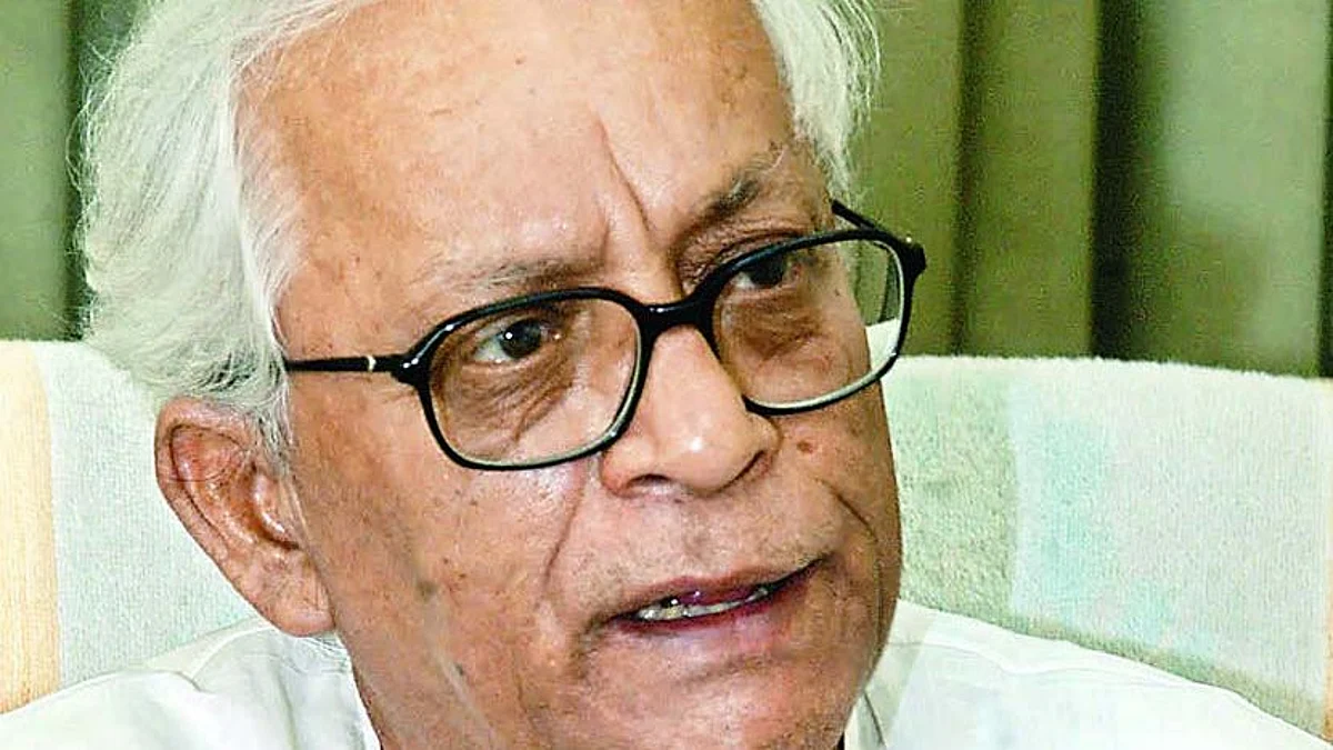 শ্বাসকষ্ট জনিত সমস্যায় হাসপাতালে ভর্তি বুদ্ধদেব ভট্টাচার্য