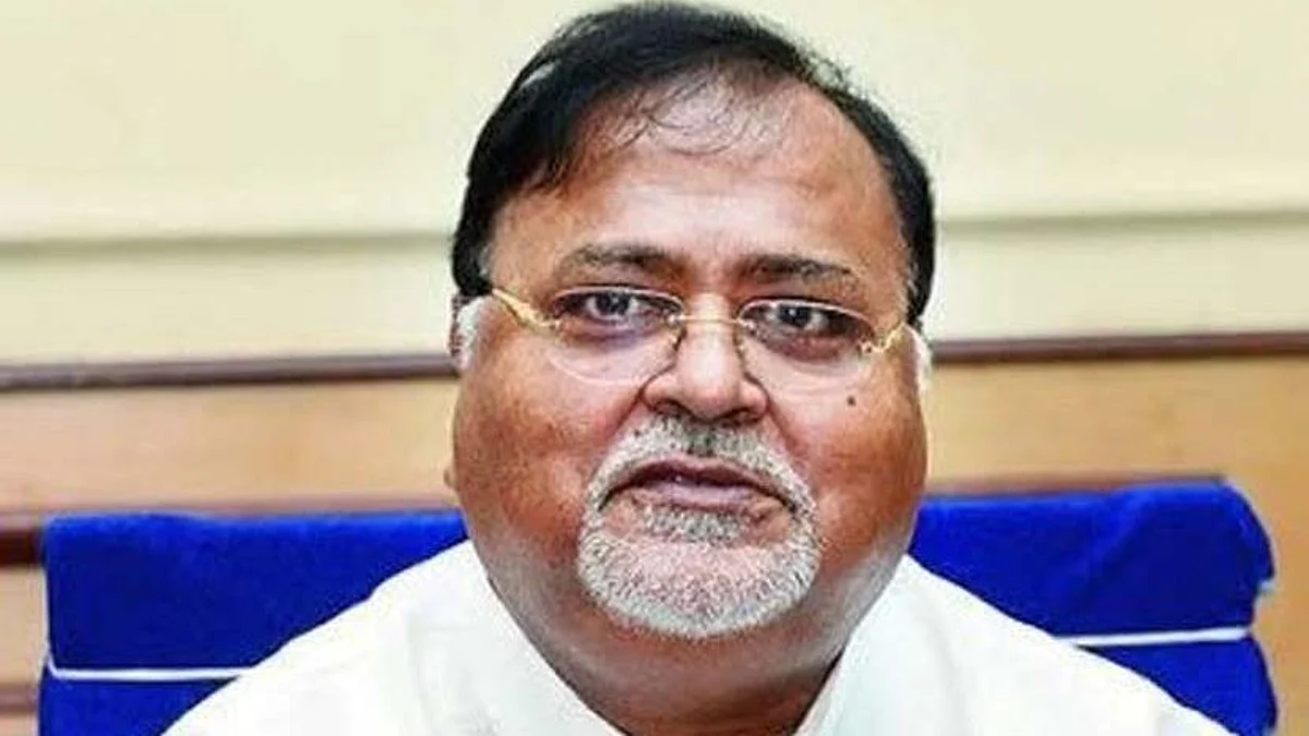 SSC Scam: পার্থকে CBI দপ্তরে হাজিরা দেওয়ার একক বেঞ্চের নির্দেশে স্থগিতাদেশ ডিভিশন বেঞ্চের
