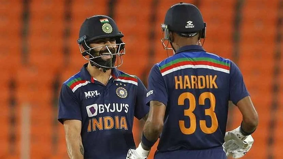 T-20: বিরাট ব্যাটে ভর করে ইংল্যান্ডের সামনে ১৫৭ রানের লক্ষ্যমাত্রা ভারতের