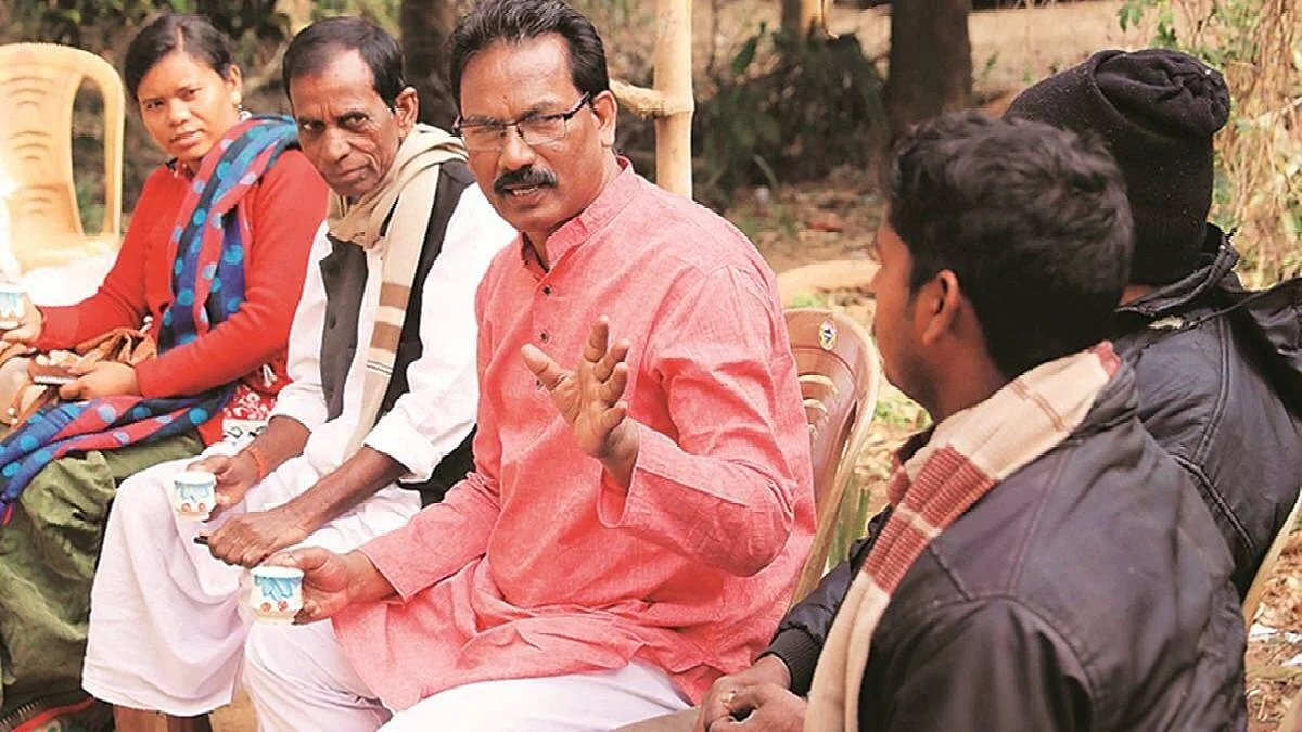 জঙ্গলমহলে ভোট মিটতেই গভীর রাতে এনআইএ-র হাতে গ্রেফতার ছত্রধর মাহাতো