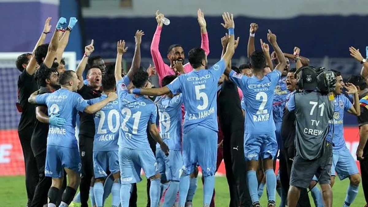ISL: হ্যাটট্রিক হল না হাবাসের, এটিকে মোহনবাগানকে হারিয়ে প্রথম বার ট্রফি ঘরে তুললো মুম্বাই সিটি এফসি