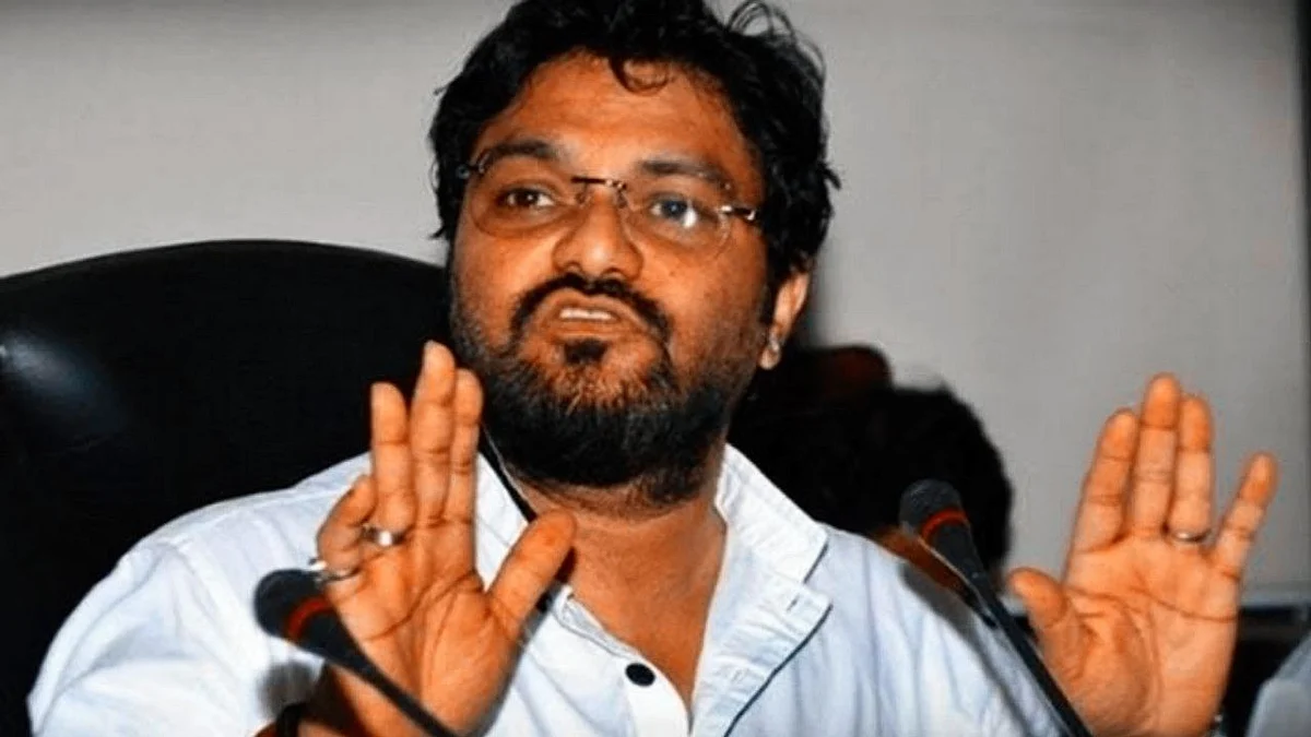 “এখানে বসে থাকলে হবে না, লড়তে হবে”- যুবকের মন্তব্যে মেজাজ হারালেন বাবুল, চড় মারলেন প্রকাশ্যে