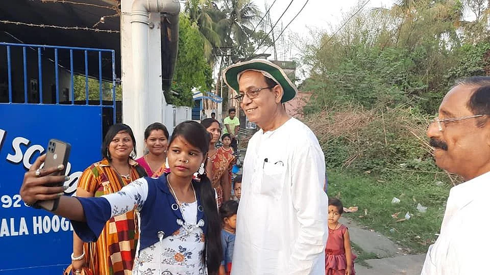 চন্ডীতলা বিধানসভার গোবরা অঞ্চলে প্রচার চলাকালীন
