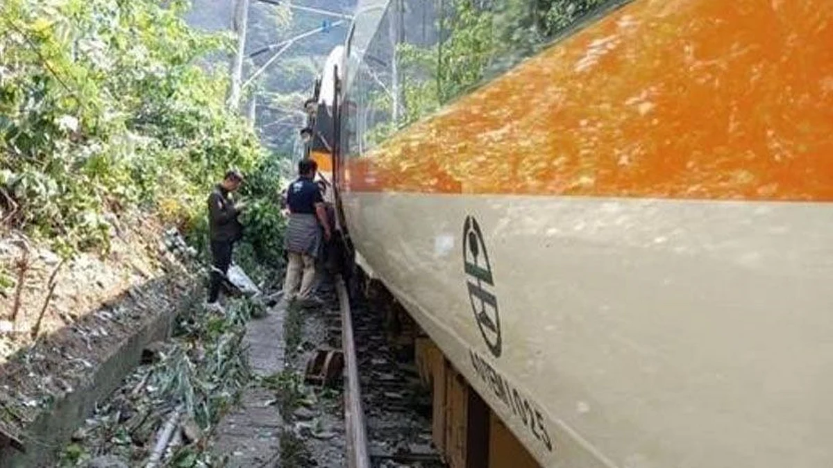 মর্মান্তিক ট্রেন দুর্ঘটনার কবলে তাইওয়ান, মৃত ৪৮