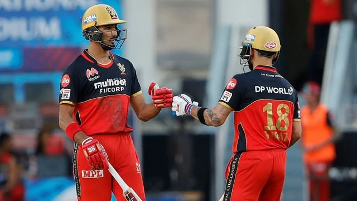 IPL: বিরাটের রেকর্ড, ১০ উইকেটে জয় নিয়ে টানা চার ম্যাচ অপরাজিত আরসিবি