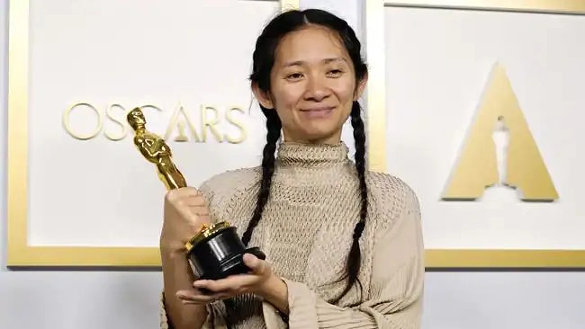 Oscars 21: প্রথম এশীয় বংশোদ্ভূত মহিলা হিসেবে অস্কার জিতলেন ক্লোয়ি ঝাও