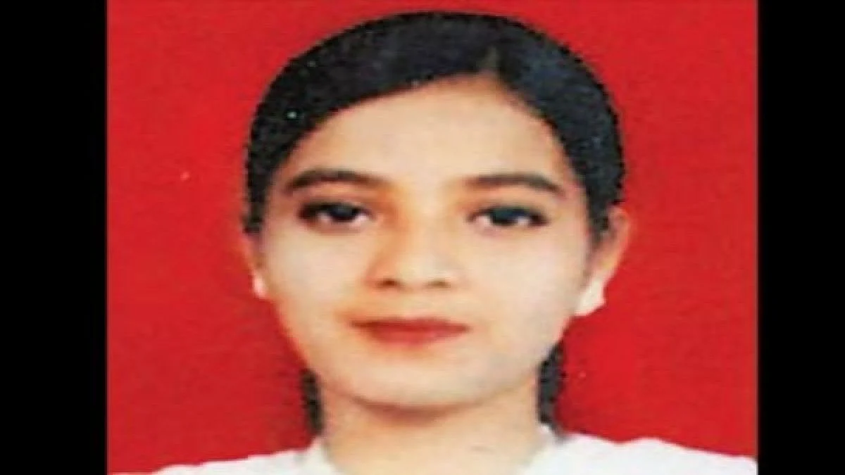 ইশরাত জাহান মামলা কার্যত নিষ্পত্তির পর্যায়ে - বাকি ৩ পুলিশ অফিসারকেও মুক্তি দিল সিবিআই আদালত