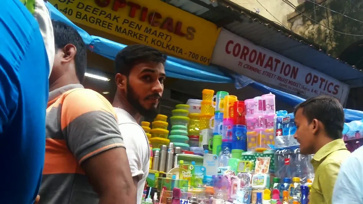করোনা চেন ভাঙতে আগামী রবিবার পর্যন্ত শহরে বেশ কিছু বাজার বন্ধের সিদ্ধান্ত ব্যবসায়ী সংগঠনের