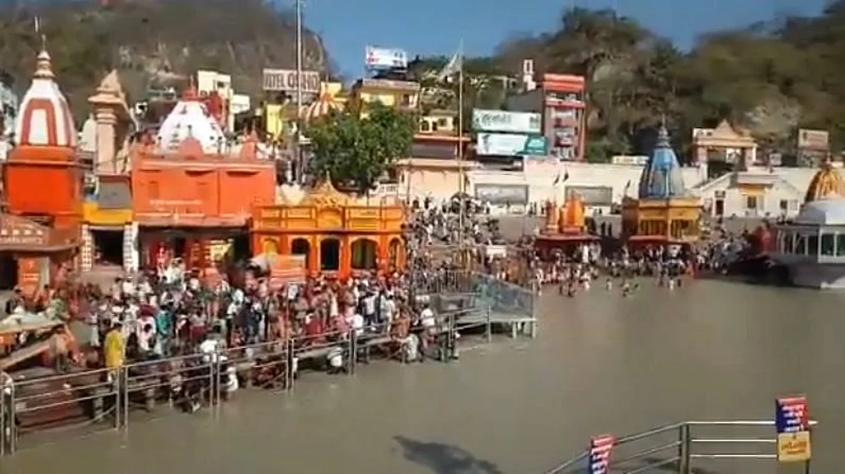 কুম্ভ মেলা: শেষ শাহী স্নানের পরে হরিদ্বারে জারি হল কোভিড কার্ফু