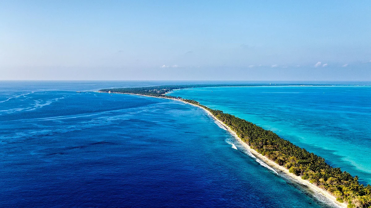 Lakshadweep: প্রশাসকের স্বেচ্ছাচারিতার বিরুদ্ধে প্রতিবাদ - দশ BJP নেতার পদত্যাগ