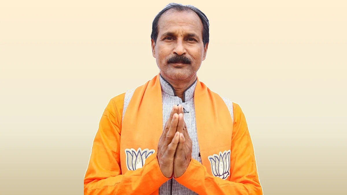 কৃষক সম্মাননিধি প্রকল্পের কথা বলতে গিয়ে পানীয় জলের সমস্যা নিয়ে বিক্ষোভের মুখে বিজেপি বিধায়ক