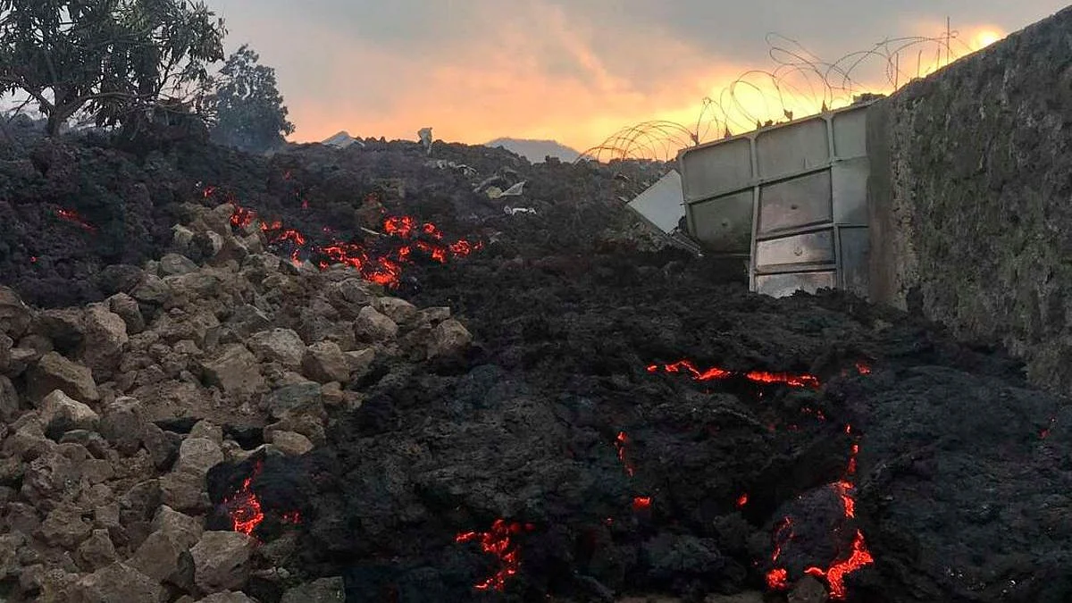 Mount Nyiragongo: লাভা উদগিরণে নিহত ১৫, পরিবার থেকে বিচ্ছিন্ন, নিখোঁজ ১৭০ শিশু - UNICEF