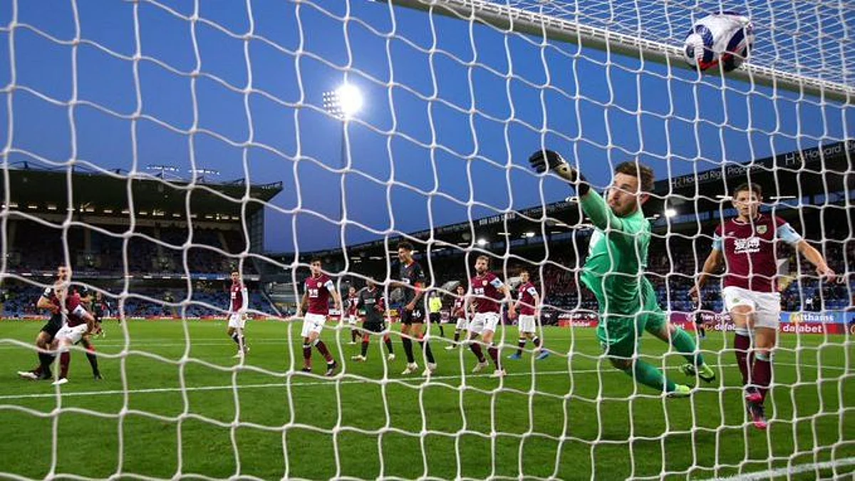 EPL: বার্নলির বিরুদ্ধে জয়, চ্যাম্পিয়ন্স লীগে খেলার সম্ভাবনা জোরালো হল লিভারপুলের
