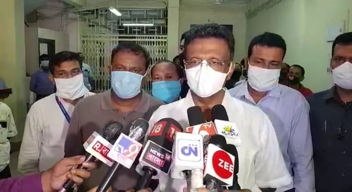 “ইউনাইটেড উই স্ট্যান্ড অ্যান্ড ডিভাইড উই ফল, বঙ্গভঙ্গ হতে দিচ্ছি না” - ফিরহাদ হাকিম