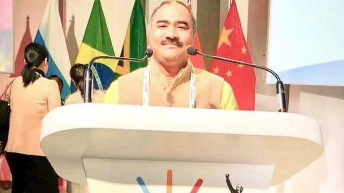 ব্রিকস সম্মেলনে ভারতের প্রতিনিধি হয়ে মোদীর পাশেই ছিলেন সনাতন! ঘোর কাটছে না গোয়েন্দাদের