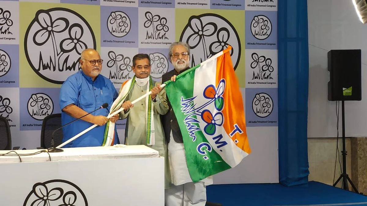 বিধানসভার মতো লোকসভা ভোটেও বিজেপিকে রুখবেন মমতা ব্যানার্জি: তৃণমূলে যোগ দিয়ে অভিজিৎ মুখার্জি