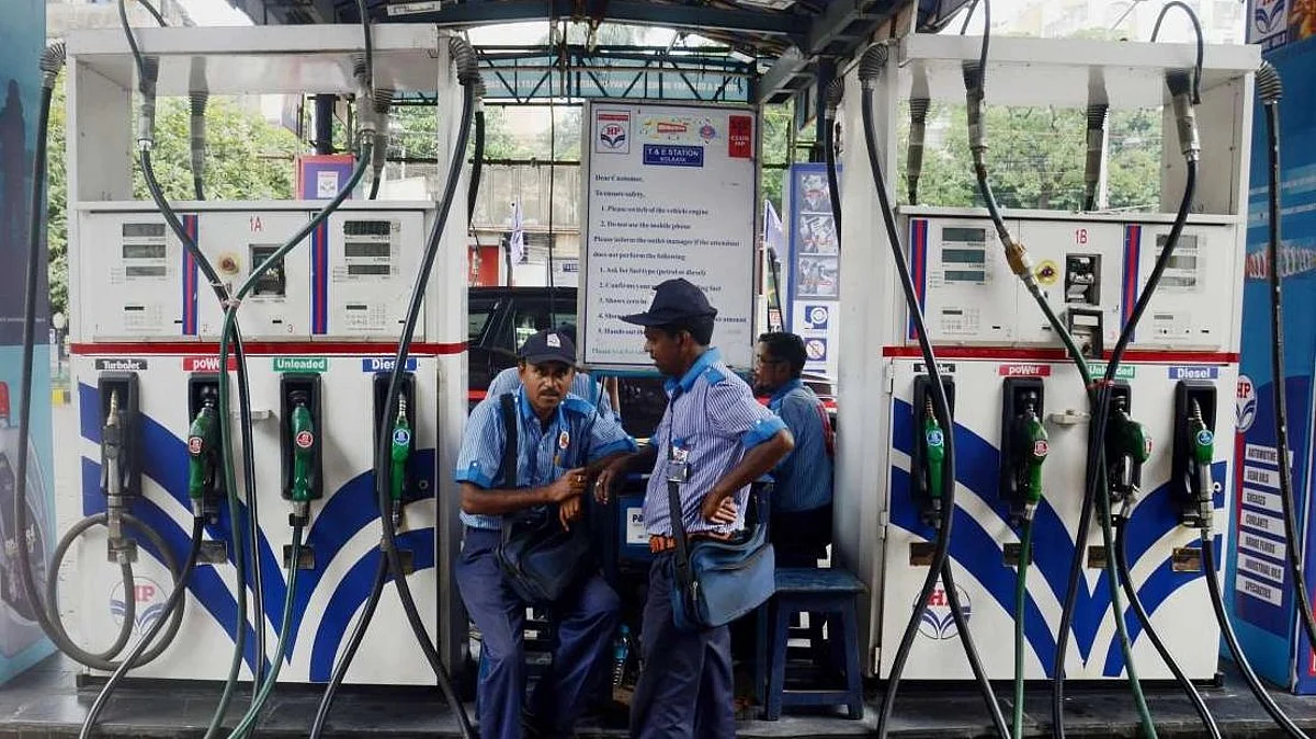Petrol Diesel Price: কোষাগারে টান পড়বে, ভ্যাট কমাতে রাজি নয় বেশিরভাগ অ-বিজেপি রাজ্য