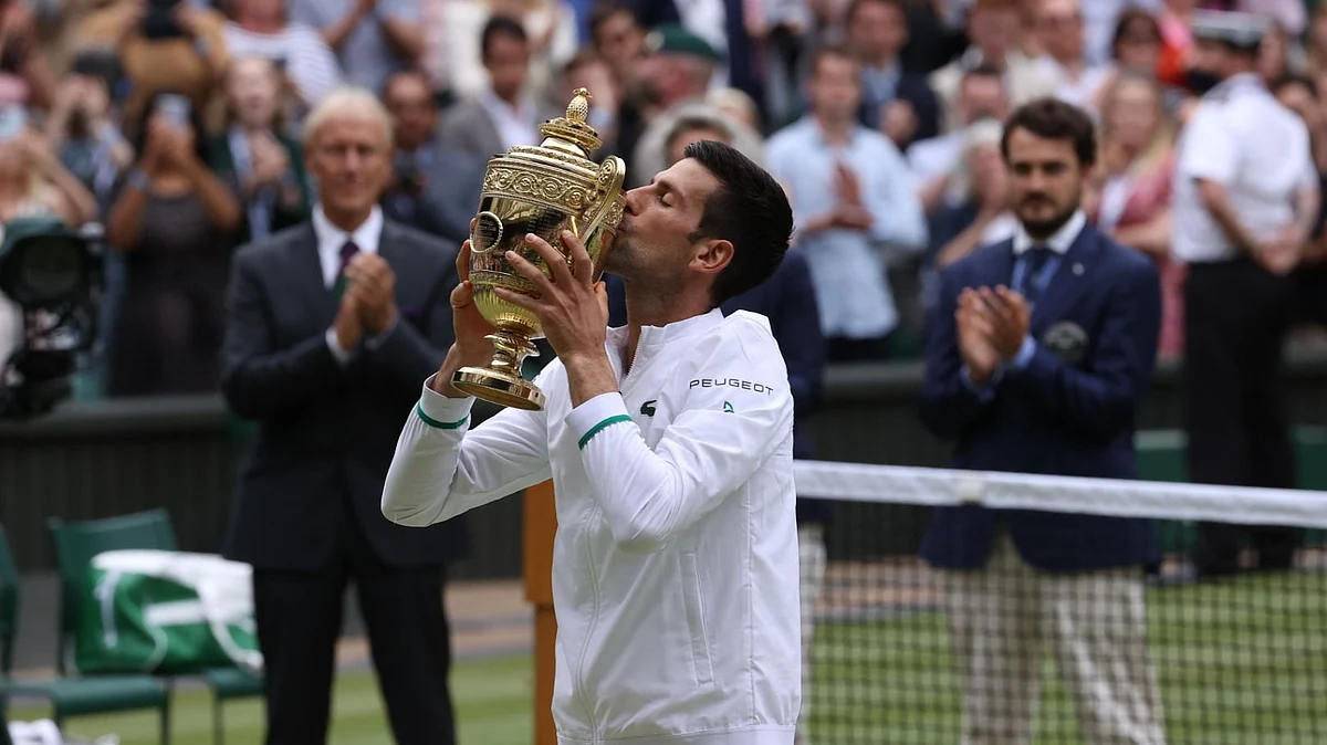 Wimbledon: টানা তৃতীয় বার খেতাব জয় নোভাক জকোভিচের, ছুঁলেন ফেডেরার, নাদালের রেকর্ড
