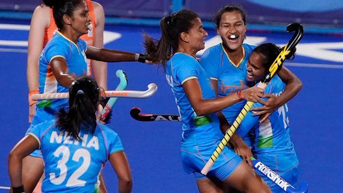 Tokyo Olympics: মহিলা হকিতে দক্ষিণ আফ্রিকার বিরুদ্ধে দুরন্ত জয় ভারতের
