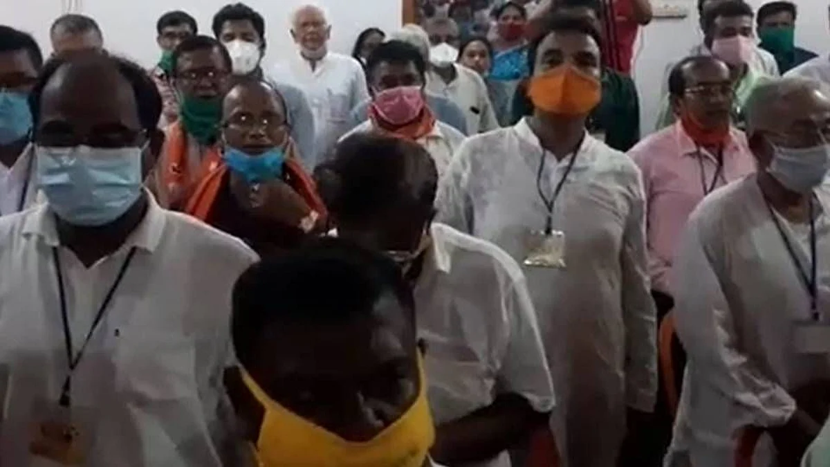 বিজেপির বনগাঁ সাংগঠনিক জেলার কার্যকারিনী বৈঠকে তিন বিধায়কের অনুপস্থিতি ঘিরে জল্পনা