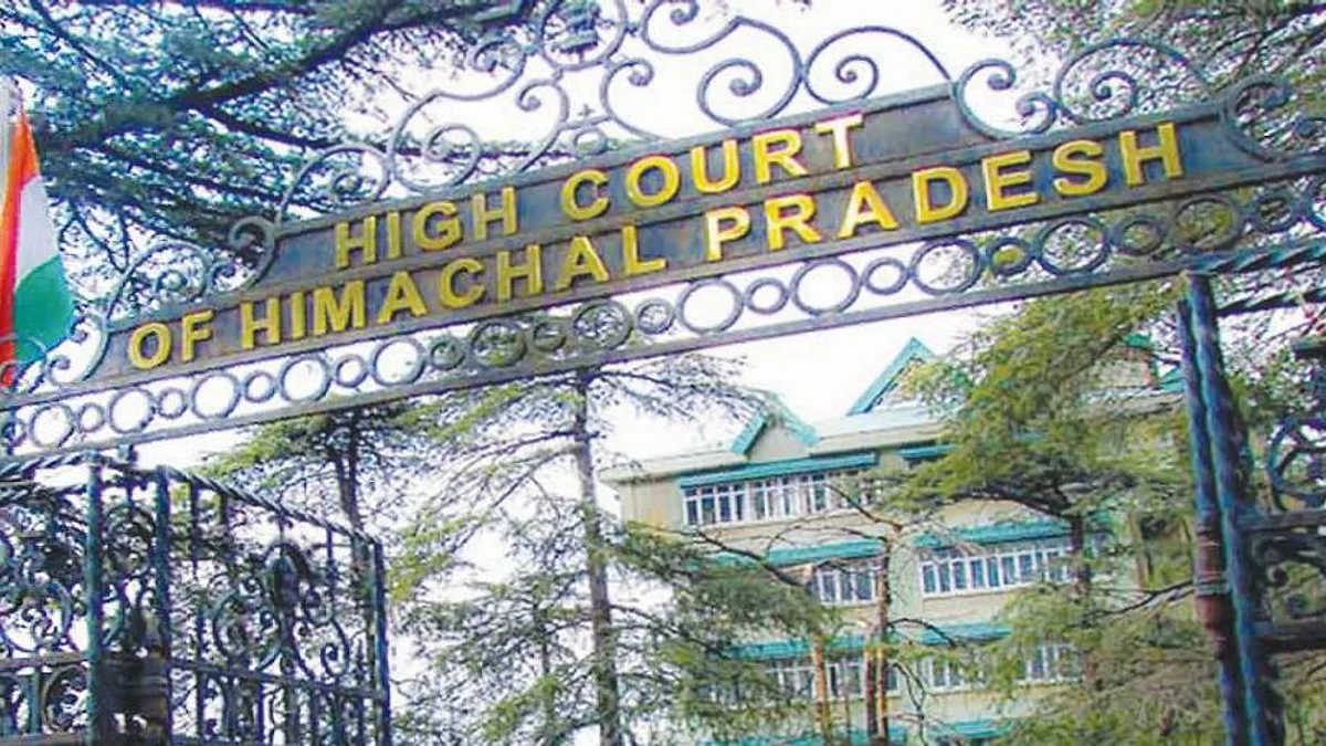 Himachal Pradesh: সরকারি স্কুলকে মলে পরিণত করার প্রস্তাবে মুখ্যসচিবকে নোটিশ হাইকোর্টের