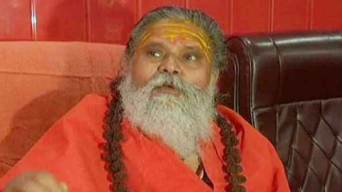 আত্মঘাতী মহন্ত নরেন্দ্র গিরি