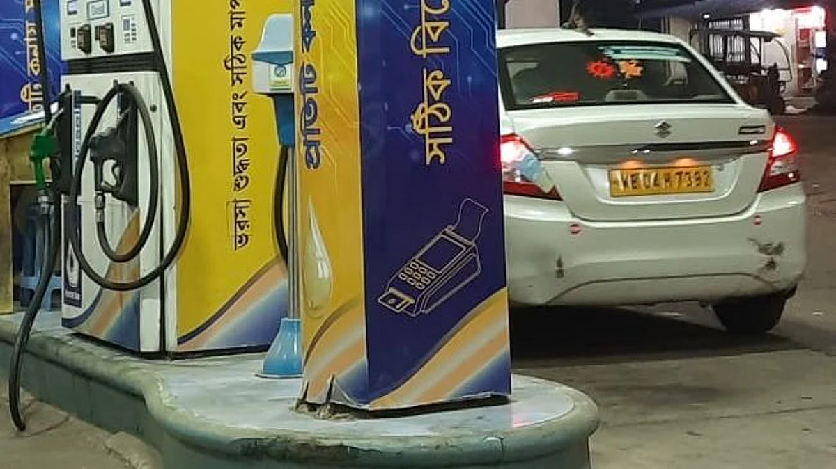 Petroleum Price Hike: একটানা ৬ দিন বৃদ্ধি, রেকর্ড উচ্চতায় পেট্রোল ডিজেলের দাম