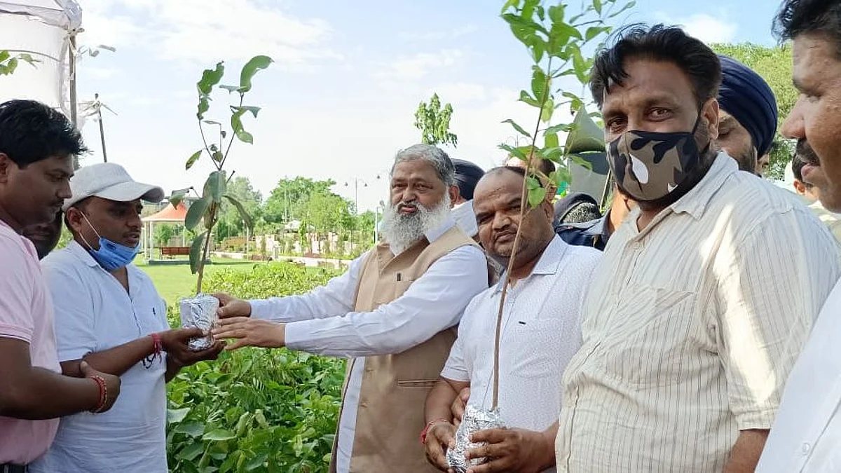 Haryana: কৃষক আন্দোলন ক্রমশ হিংসাত্মক হয়ে উঠছে - দাবি মন্ত্রী অনিল ভিজ-এর