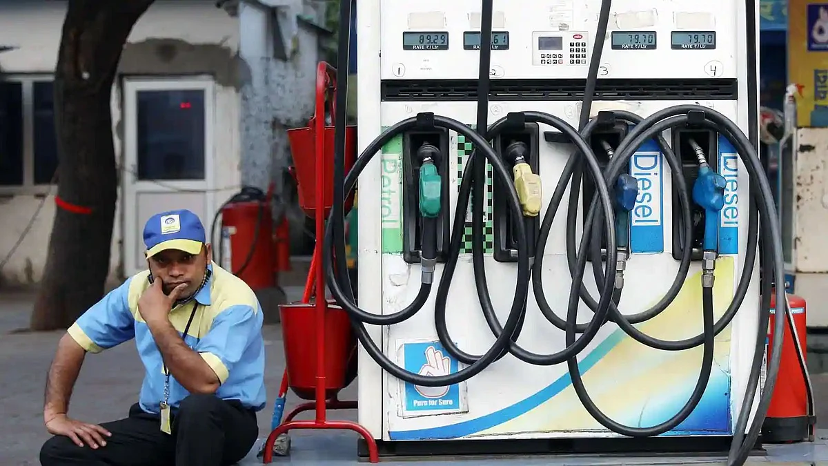 Petroleum Price Hike: জ্বালানির দামে সর্বকালীন রেকর্ড, দেশের মধ্যে সর্বোচ্চ শ্রীগঙ্গানগরে