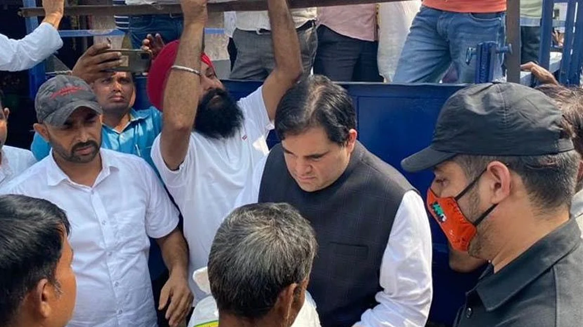 Varun Gandhi: জনগণকেই সবকিছু করতে হলে সরকারের প্রয়োজন কী? ফের BJP সাংসদের সমালোচনায় বিদ্ধ যোগী সরকার
