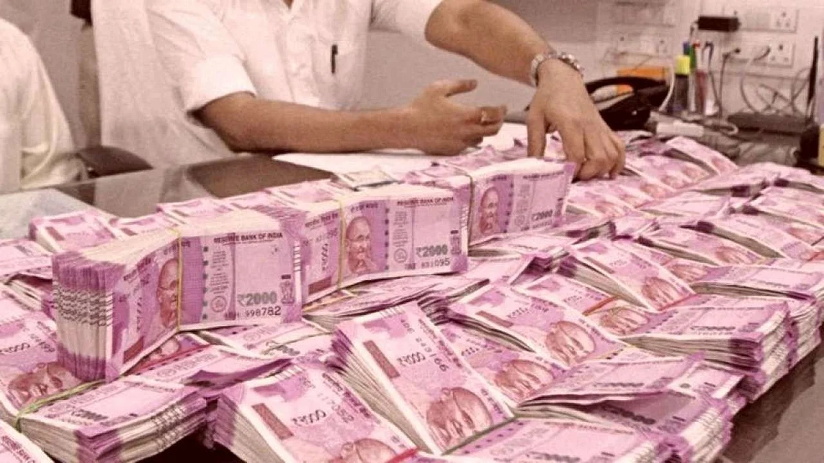 Gujarat: গুটখা ব্যবসায়ীর বাড়িতে হানা আয়কর দপ্তরের, উদ্ধার ১০০ কোটির হিসাব বহির্ভূত সম্পত্তি