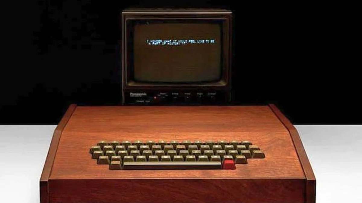 Apple Computer: স্টিভ জোবসের হাতে তৈরি কম্পিউটার নিলামে, দাম উঠতে পারে ৬ লক্ষ ইউএস ডলার