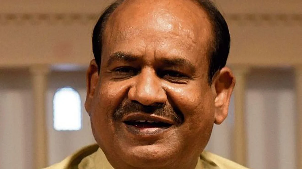 Om Birla: সংসদের ওয়েলে নেমে বিক্ষোভ দেখানো বন্ধ করা উচিৎ - ওম বিড়লা