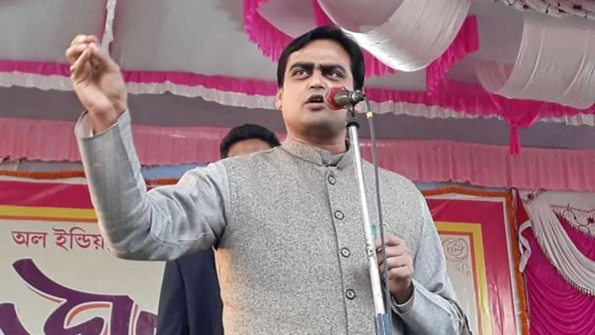 BJP: দলের সমস্ত WhatsApp গ্রুপ ছাড়লেন শান্তনু ঠাকুর, তৃণমূলের পথে বিক্ষুব্ধ মতুয়া নেতারা!