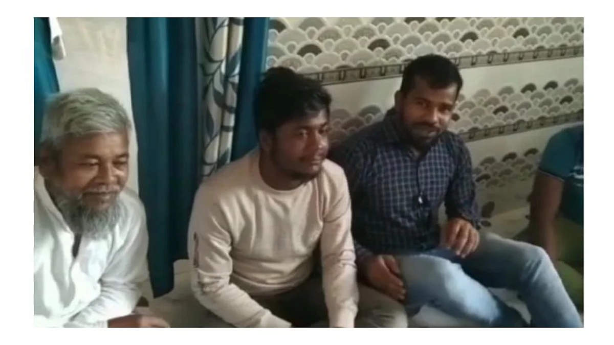 এতো বোমা আছে যে একটা গ্রাম ওড়াতে ১০ মিনিটও সময় লাগবে না, ভাইরাল ভিডিওতে দাবি তৃণমূল নেতার